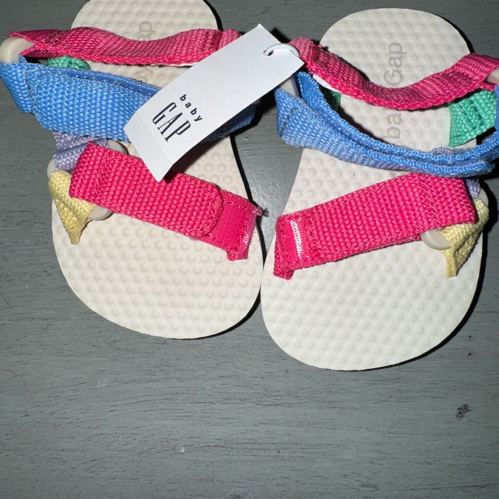 Baby Gap sandals NWT